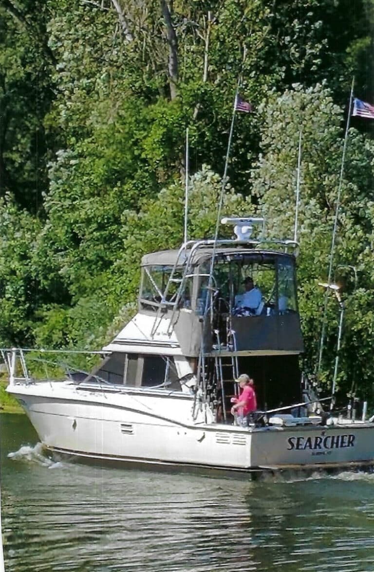 The Searcher Charter Fishing Lake Ontario